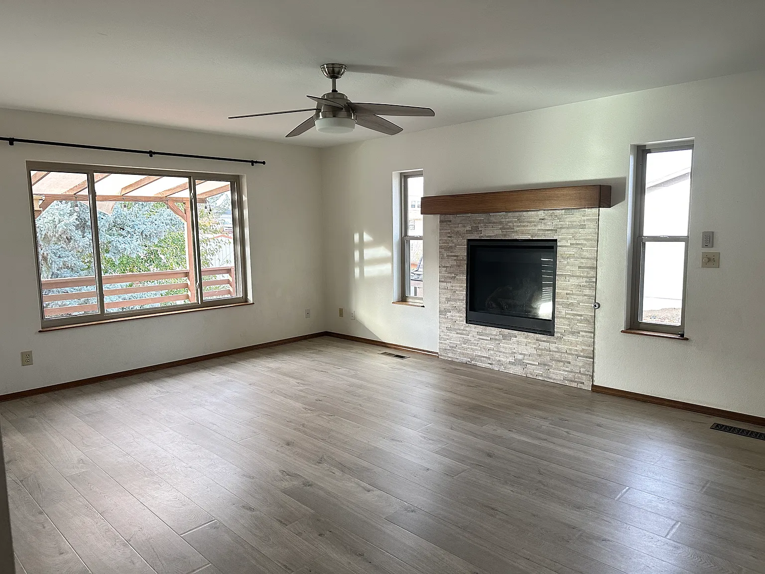 3 bed, 3107 sqft, $3,000 — Photo 3