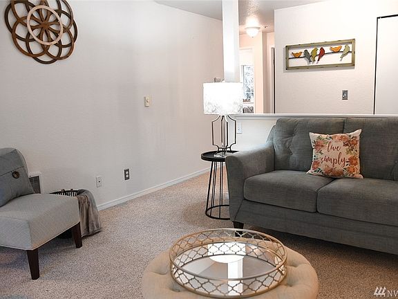 4th image of 19230 Forest Park Dr NE APT D315