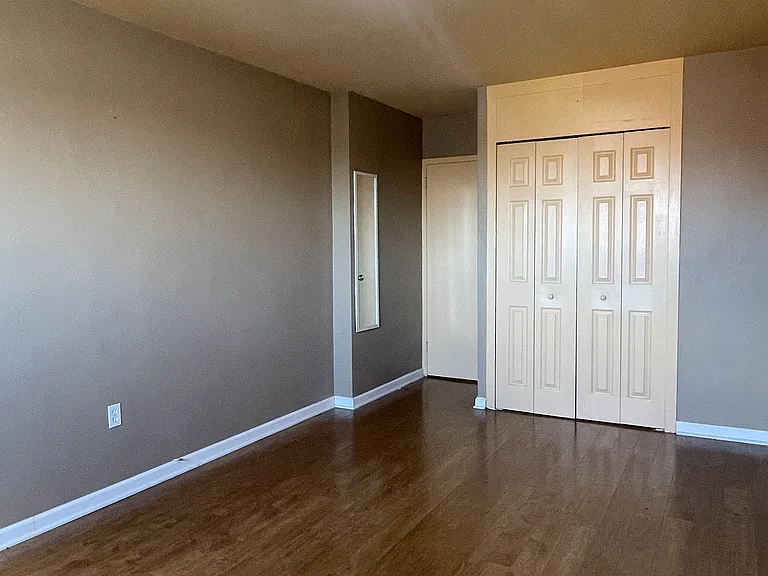 90 Prospect Ave #8E — Photo 12
