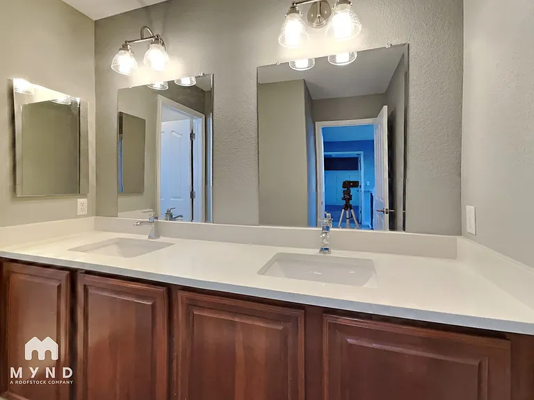 10835 Heatherton St — Photo 23