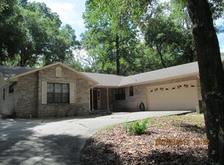 688 SE 28th Way, Melrose, FL 32666