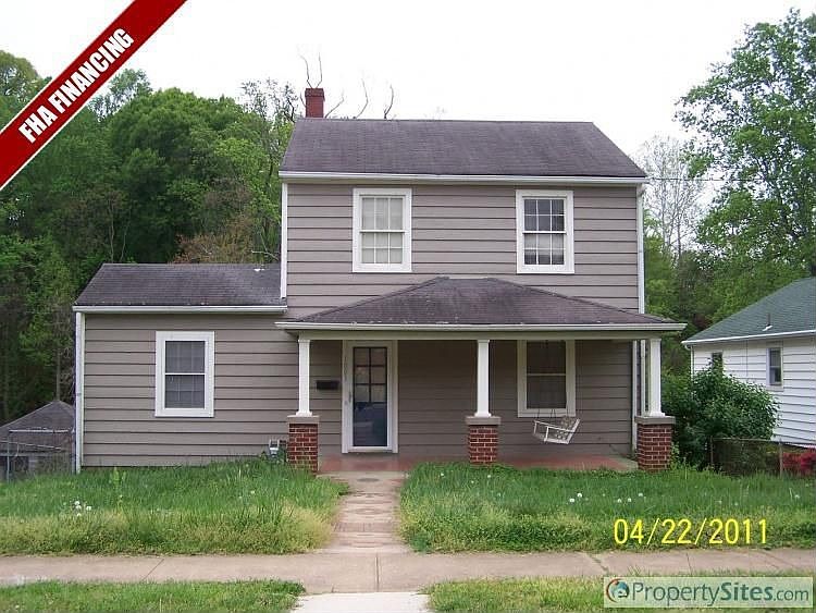 1st image of 1003 McCausland St