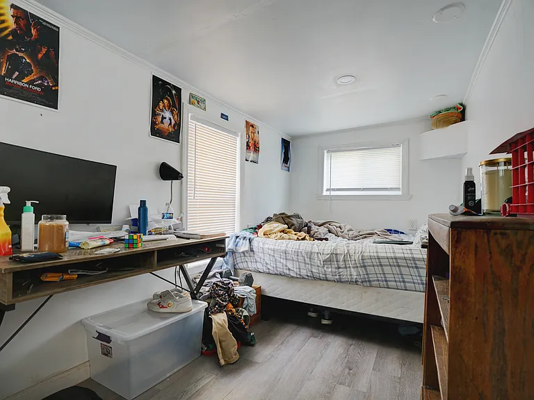 215 Ellis St — Photo 12
