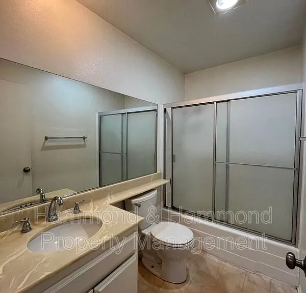 9000 Vanalden Ave #106 — Photo 13