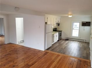 8 N Front St, New Paltz, NY 12561