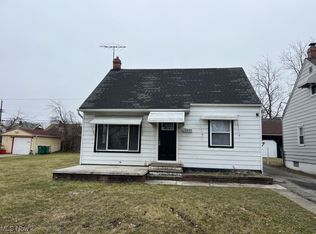 19405 Fairway Ave, Maple Heights, OH 44137