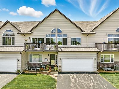 711 Cherokee Path, Lake Mills, WI, 53551