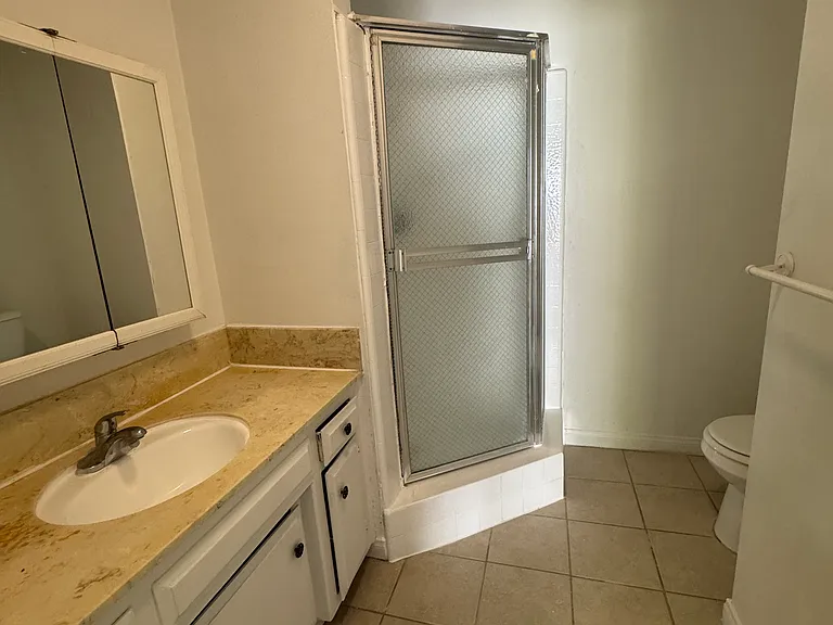 743 Fairview Ave #B — Photo 8