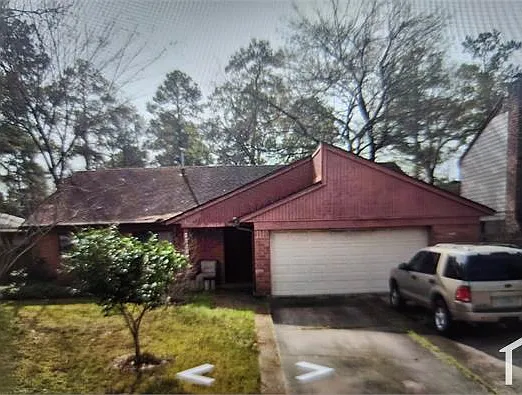 2326 Cades Cove Dr — Photo 1
