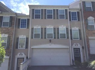 309 Blake Ct, Coraopolis, PA 15108