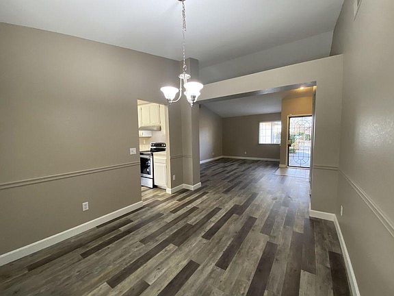 5th image of 40376 Homeridge Dr