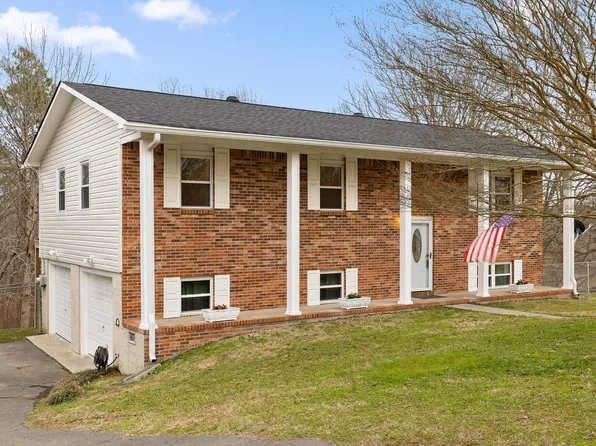 301 Pine St, Ringgold, GA 30736