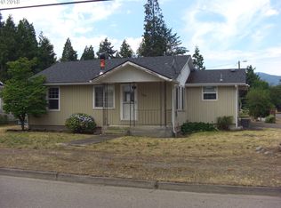 76312 Rock Rd, Oakridge, OR 97463