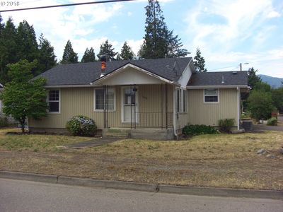 76312 Rock Rd, Oakridge, OR, 97463