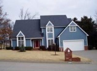 2398 E Victoria Ln, Fayetteville, AR 72701