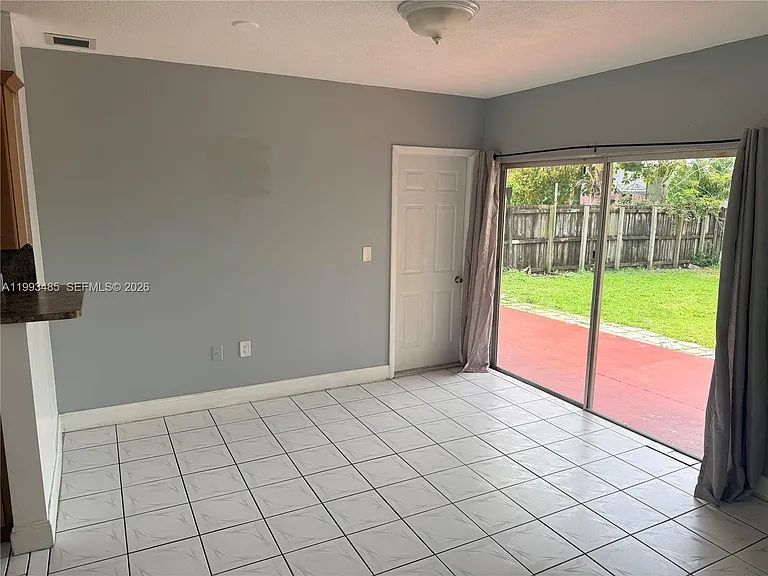 26468 SW 123rd Pl — Photo 11