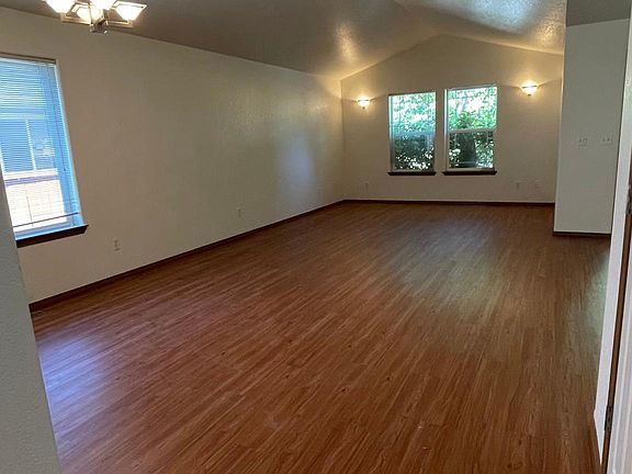 2nd image of 8327 55th Ave SE