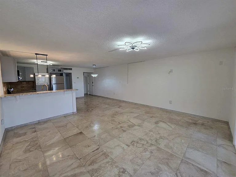 2424 W Tampa Bay Blvd #I103 — Photo 5