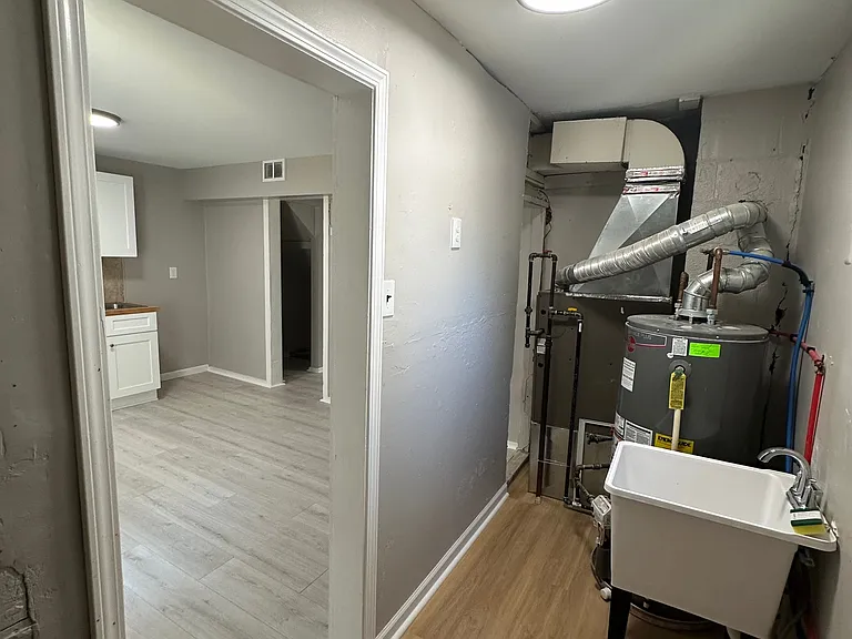 33119 Alberta Ct — Photo 5