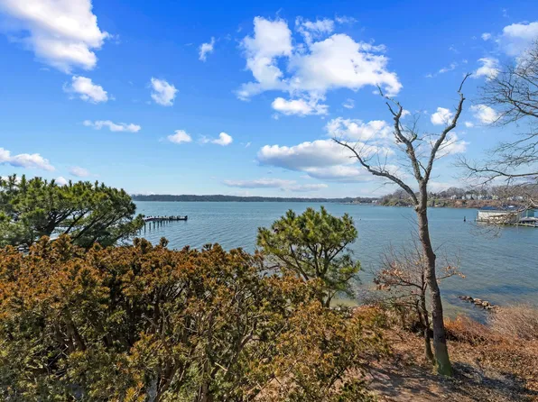 138 Round Bay Rd, Severna Park, MD 21146