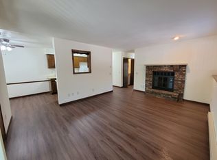 26 Mesa Ct, Madison, WI 53719