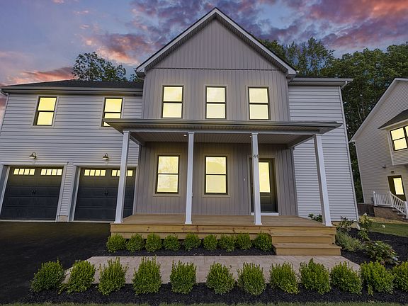 2nd image of 44 Wildwood Dr