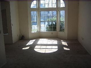 4th image of 1206 Zinfandel Dr