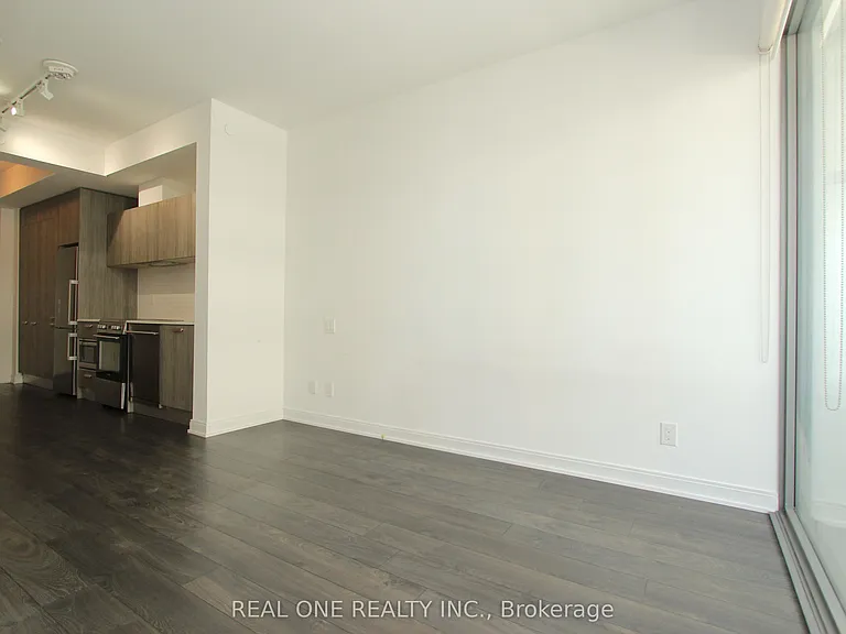 50 Charles St E #1807 — Photo 2