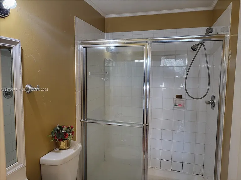 820 NE 212th Ter #6 — Photo 31