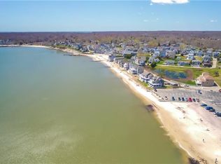 68 Black Point Rd #70, Niantic, CT 06357