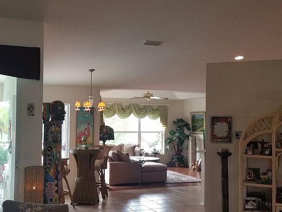 4th image of 4867 Jacaranda Heights Dr
