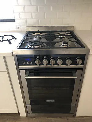 Rented by Park River | media 36