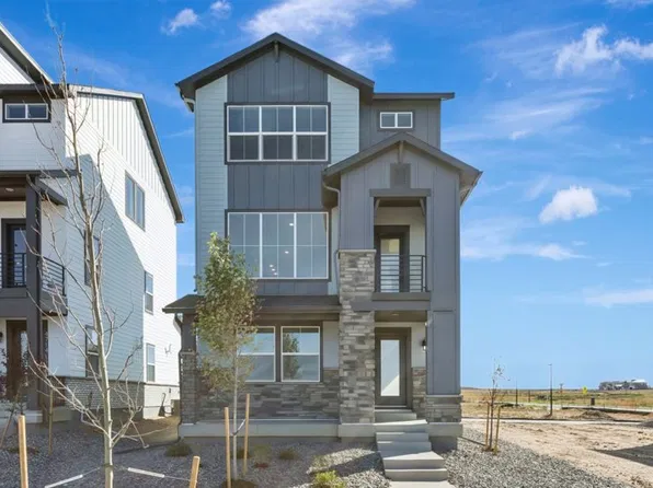 4712 N Denali Ct, Aurora, CO 80018