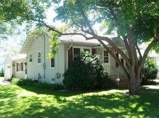 818 9th Ave NW, Rochester, MN 55901