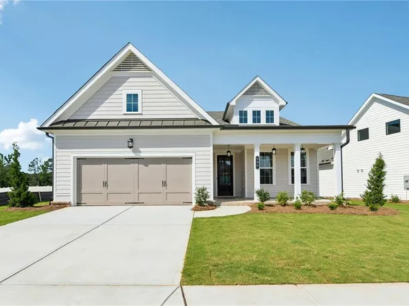 135 High Point Dr, Hoschton, GA 30548