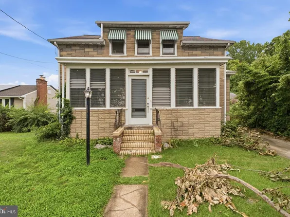 1350 Cedar Ln, Hamilton, NJ 08610