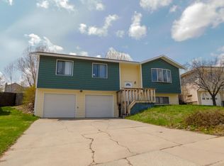 1010 Pioneer Ave, Gillette, WY 82718