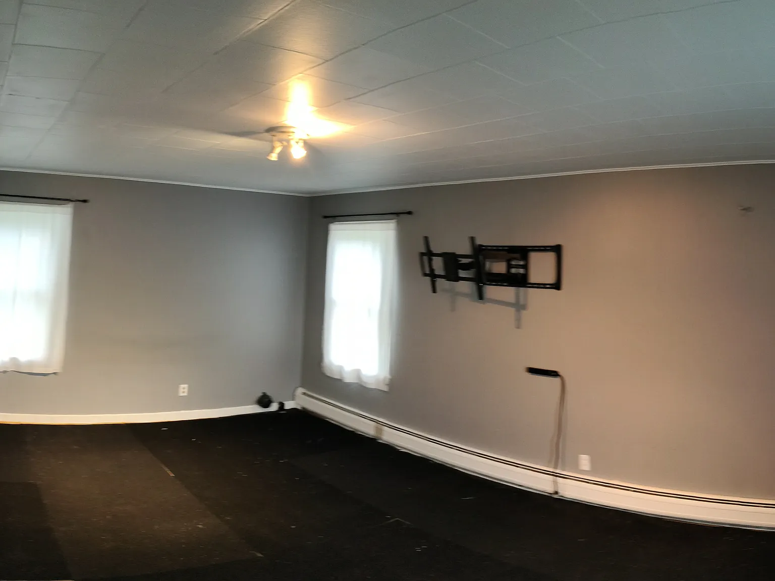 2 bed, 750 sqft, $1,224 — Photo 3