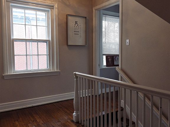 5th image of 1725 Franklin Ave