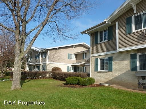 2nd image of W155N11352 Sylvan Cir APT 5