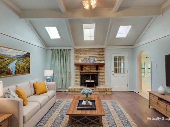 2624 Southcrest Dr, Haughton, LA 71037