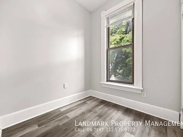 1124 N Wolcott Ave #2 — Photo 14