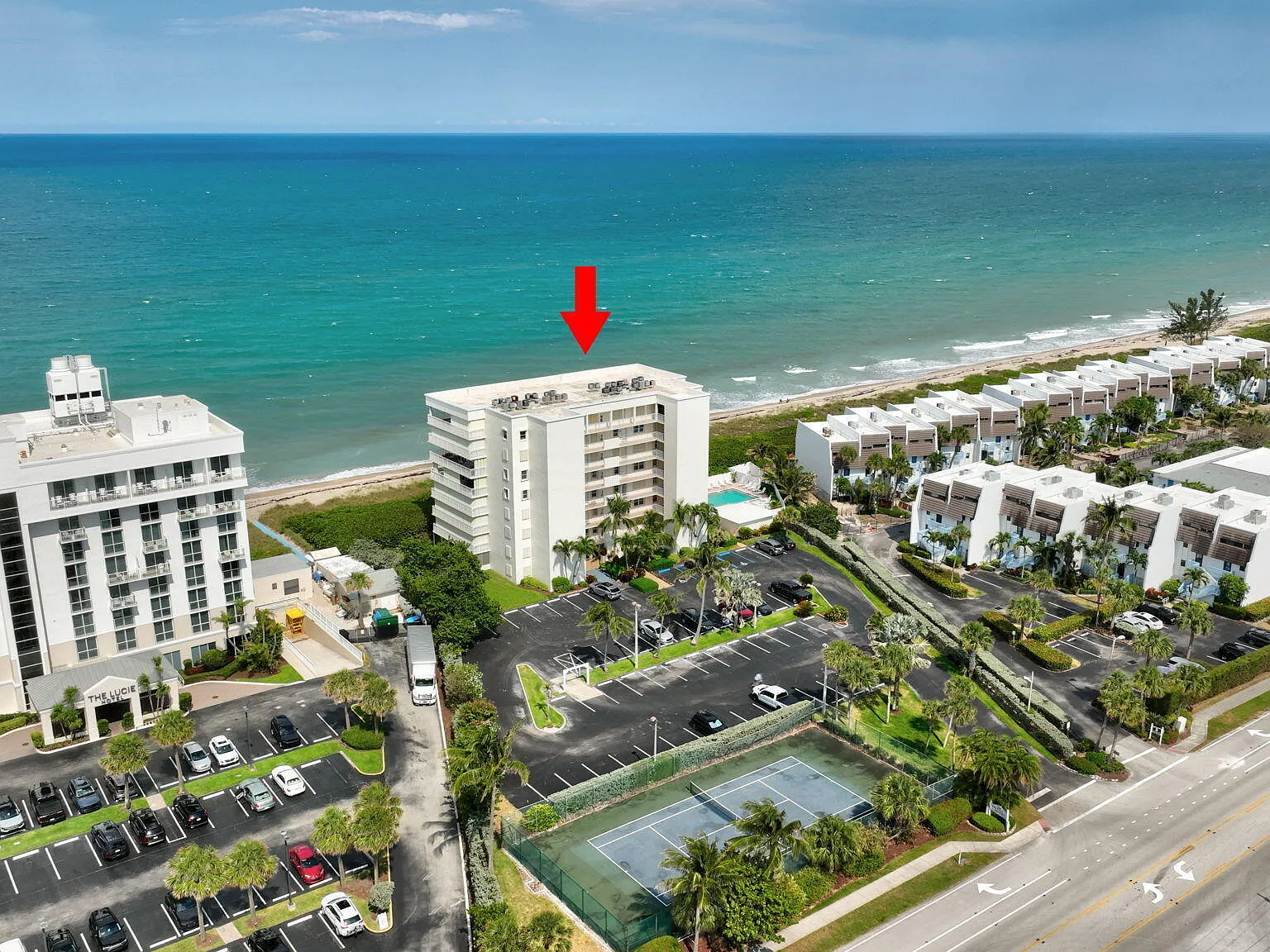 2 bed, 2.0 bath, 1228 sqft, $3,000 — Photo 3