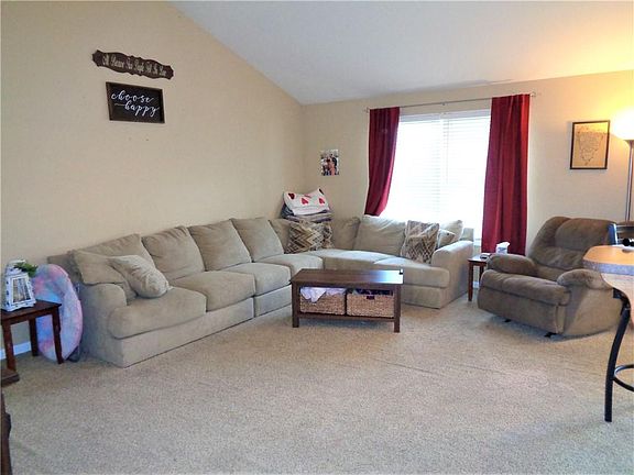 2nd image of 4460 Katy Dr