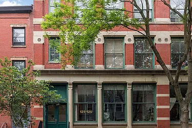 121 Pacific Street in Cobble Hill