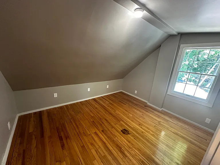 323 South St #B — Photo 11