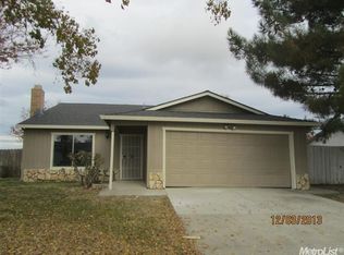 701 Periwinkle Dr, Patterson, CA 95363