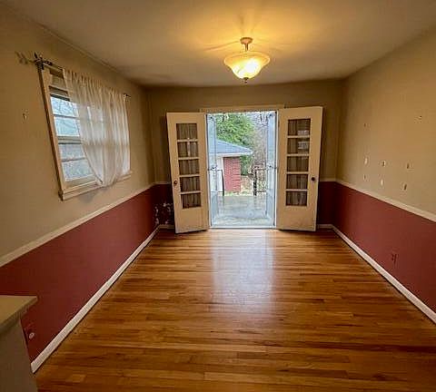 5th image of 3111 Pamela Way