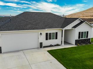 86 Ellie Ann Ct, Prosser, WA 99350