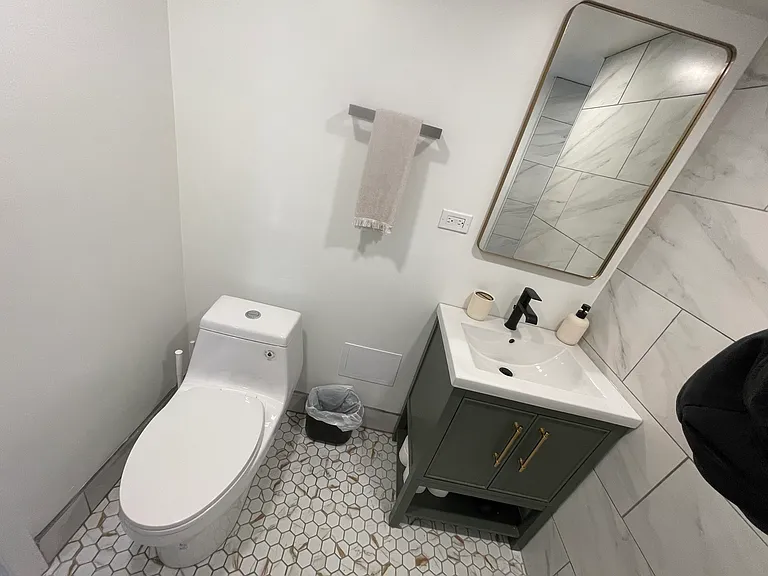 3116 N Damen Ave #G — Photo 16